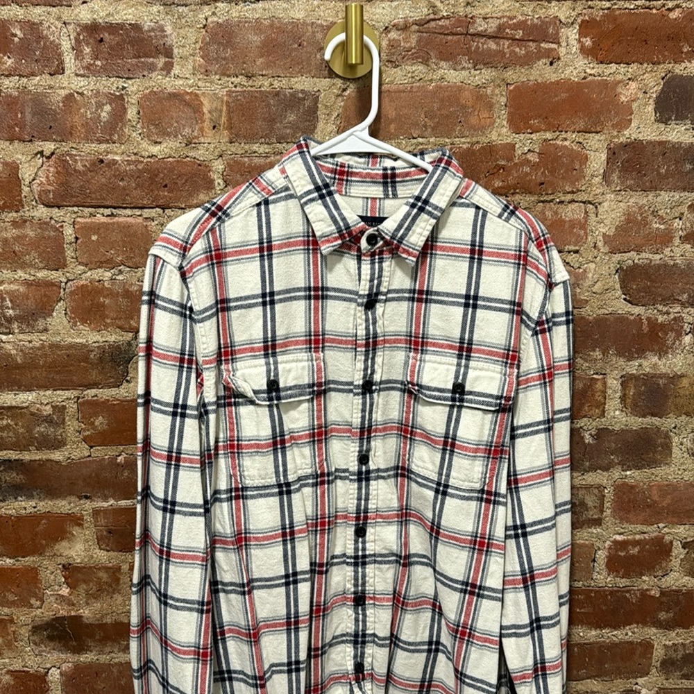 American Eagle Flannel | White, Red/Orange, Blue plaid